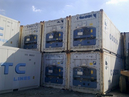 20尺的冷冻集装箱要用多大的电伏，每小时耗电量有多少？